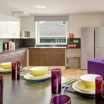 Classic En Suite - Image 6